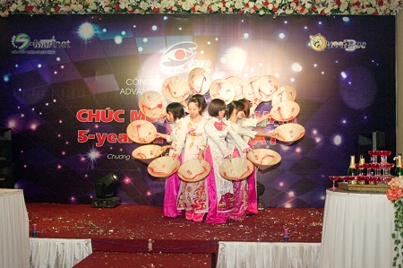 Việt Nam Qu&ecirc; Hương T&ocirc;i